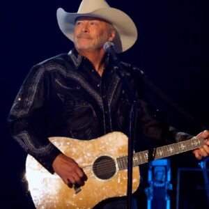 Alan Jackson Breaks His Silence at 66, A Heartbreaking Announcement About His Health